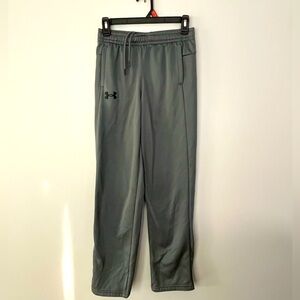 Under Armour Boys Large Loose fit pants w tie and 2 side pockets Dark Grey